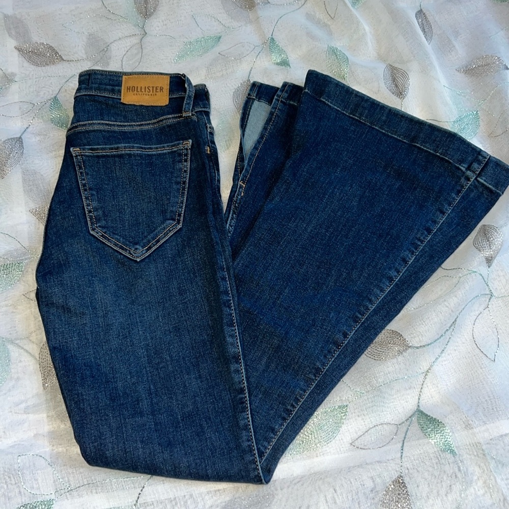 Hollister HIGH-RISE VINTAGE FLARE 0S